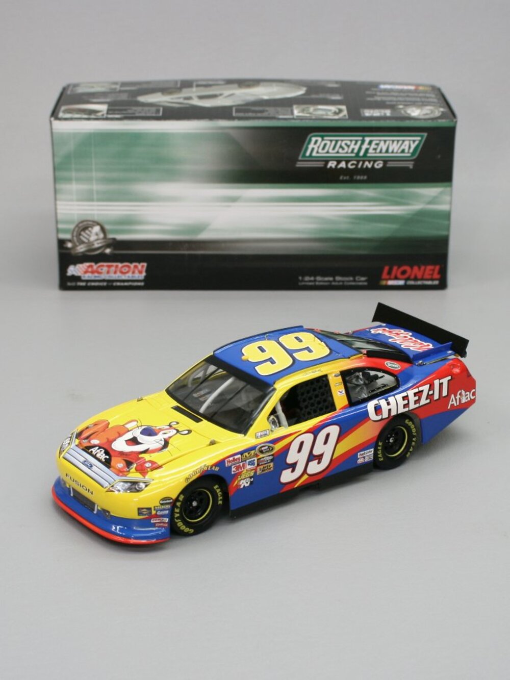 Carl Edwards 99 Kelloggs 2011 Action Racing Diecast 1:24 Lionel NASCAR Stock Car